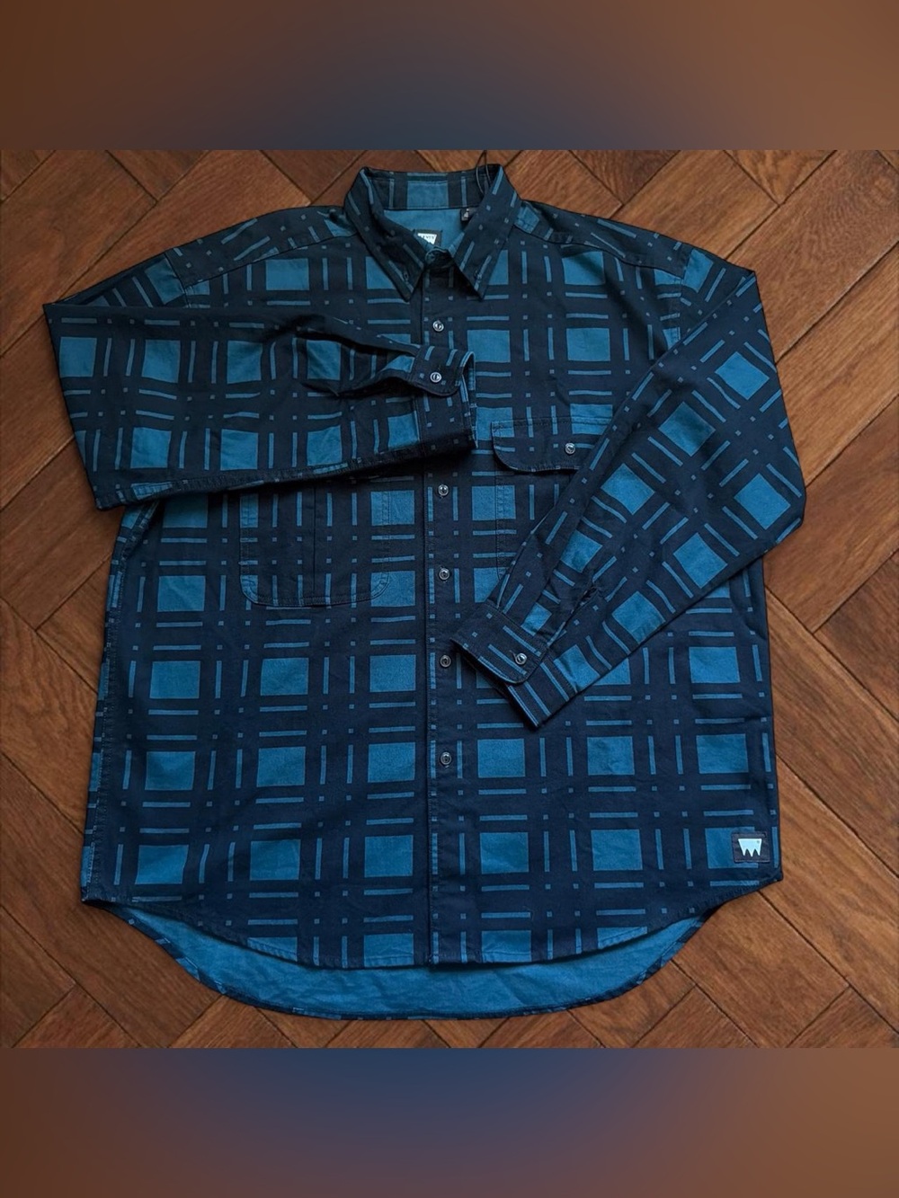 Levi Skateboarding Woven Button Shirt Long Sleeve NWT Mens M Black Teal Plaid
